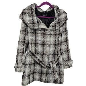 BKE Women's Plaid Tweed Coat